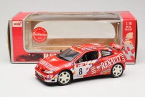 Renault Megane Maxi #8 M. Princen / C. Genten 1997 Solido 1:18 3771 Diecast — photo 8 of 8