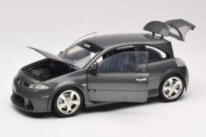 Renault Megane Mk2 RS Vampire Grey Norev 1:18 185101 Diecast — photo 2 of 8