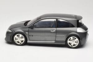 Renault Megane Mk2 RS Vampire Grey Norev 1:18 185101 Diecast — photo 4 of 8