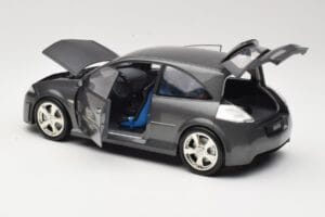 Renault Megane Mk2 RS Vampire Grey Norev 1:18 185101 Diecast — photo 5 of 8