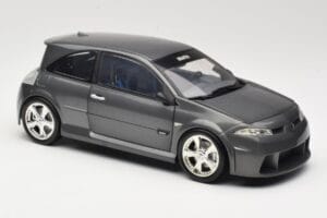 Renault Megane Mk2 RS Vampire Grey Norev 1:18 185101 Diecast — photo 6 of 8