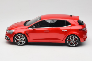 Renault Megane R.S. Mk4 Trophy Red Otto 1:18 OT751 Resin — photo 3 of 6