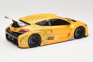 Renault Megane Trophy Showcar Yellow Eurocup Megane Trophy 2011 Norev 1:18 185109 Diecast — photo 3 of 8