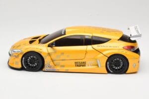 Renault Megane Trophy Showcar Yellow Eurocup Megane Trophy 2011 Norev 1:18 185109 Diecast — photo 4 of 8