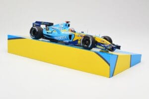 Renault R25 #5 F. Alonso 2nd Place British GP 2005 Minichamps 1:18 147051105 Diecast — photo 4 of 6