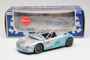 Renault Sport Spider #50 Silver Anson 1:18 30353 Diecast — photo 8 of 8