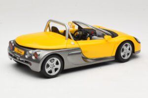 Renault Sport Spider Yellow Anson 1:18 30350-R1 Diecast — photo 3 of 8