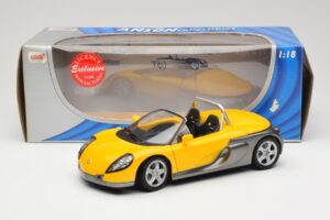 Renault Sport Spider Yellow Anson 1:18 30350-R1 Diecast — photo 8 of 8