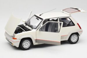 Renault Super 5 GT Turbo Phase 1 Pearl White Norev 1:18 185200 Diecast — photo 2 of 8