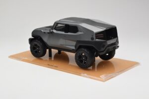 Rezvani Tank Matte Grey DNA 1:18 DNA000009 Diecast — photo 5 of 6