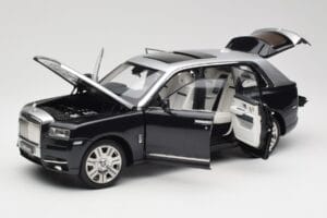 Rolls-Royce Cullinan Black & Silver OEM 1:18 ROLLS001 Diecast — photo 2 of 8