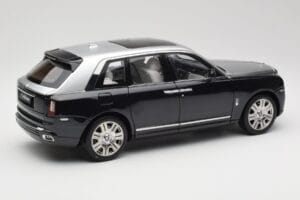 Rolls-Royce Cullinan Black & Silver OEM 1:18 ROLLS001 Diecast — photo 3 of 8