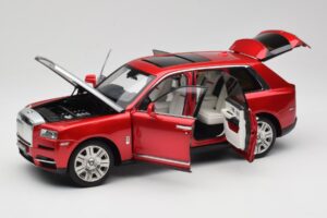 Rolls-Royce Cullinan Red With Shadow Wheels OEM 1:18 028-18A Diecast — photo 2 of 8