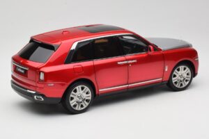 Rolls-Royce Cullinan Red With Shadow Wheels OEM 1:18 028-18A Diecast — photo 3 of 8