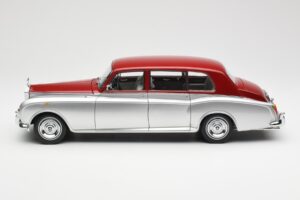 Rolls-Royce Phantom VI Silver Red Kyosho 1:18 08905SR Diecast — photo 4 of 8