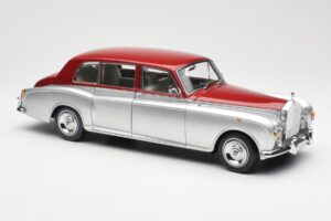 Rolls-Royce Phantom VI Silver Red Kyosho 1:18 08905SR Diecast — photo 6 of 8