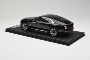 Rolls-Royce Spectre Black Df Model 1:18 REMC017 Resin — photo 5 of 6