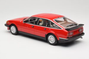 Rover Vitesse SD1 3.5 V8 Red Minichamps 1:18 107138401 Diecast — photo 5 of 6