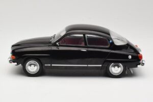 Saab 96 V4 Black MCG 1:18 MCG18063 Diecast — photo 3 of 6