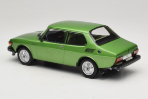 Saab 99 Metallic Green MCG 1:18 MCG18440 Diecast — photo 5 of 6