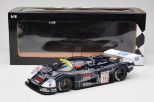 Sauber Mercedes C9 #14 J. Schlesser Winner Supercup 1988 Minichamps 1:18 155883514 Diecast — photo 6 of 6