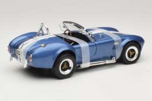 Shelby Cobra 427 S/C Blue White Stripe Road Signature 1:18 92058-P2 Diecast — photo 2 of 6