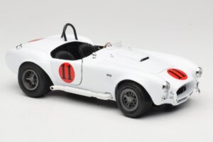 Shelby Cobra 427 S/C White Auto World 1:18 AWSS104 Diecast — photo 6 of 8