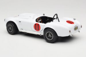 Shelby Cobra 427 S/C White Auto World 1:18 AWSS104 Diecast — photo 7 of 8
