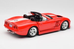 Shelby Series 1 Cabriolet Red Bburago 1:18 3353 Diecast — photo 3 of 8