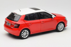 Skoda Fabia Mk3 Red OEM 1:18 ZSF00004ROT Diecast — photo 3 of 8