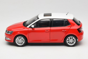 Skoda Fabia Mk3 Red OEM 1:18 ZSF00004ROT Diecast — photo 4 of 8