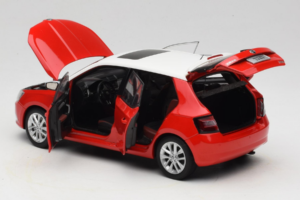 Skoda Fabia Mk3 Red OEM 1:18 ZSF00004ROT Diecast — photo 5 of 8