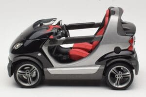 Smart Crossblade 450 Black Minichamps 1:18 0013440V001C02Q00 Diecast — photo 4 of 8