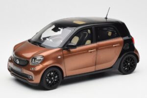 Smart Forfour W453 Black Hazel Brown Norev 1:18 B66960299 Diecast