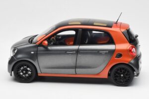 Smart Forfour W453 Lava Orange Graphite Grey Norev 1:18 B66960298 Diecast — photo 4 of 8