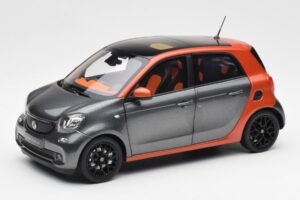 Smart Forfour W453 Lava Orange Graphite Grey Norev 1:18 B66960298 Diecast