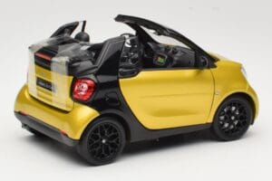 Smart Fortwo 453 Cabrio Black & Yellow Norev 1:18 B66960289 Diecast — photo 3 of 8