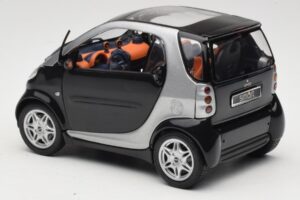 Smart Fortwo Black Kyosho 1:18 0004830V000C08Q00 Diecast — photo 7 of 8