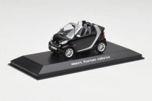Smart Fortwo Cabrio Deep Black Minichamps 1:43 Q0022561V001C18Q00 Diecast — photo 2 of 4