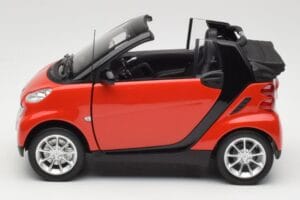 Smart Fortwo W451 Cabrio Red Black Minichamps 1:18 150036333 Diecast — photo 4 of 8