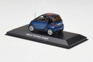 Smart Fortwo Coupe Aqua Blue Metallic & Black Minichamps 1:43 Q0022558V001C77Q00 Diecast — photo 3 of 4
