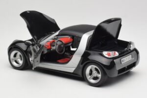 Smart Roadster Black Bburago 1:18 34099-M1 Diecast — photo 5 of 8