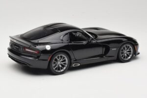 SRT Viper GTS Black Maisto 1:18 31128 Diecast — photo 3 of 8