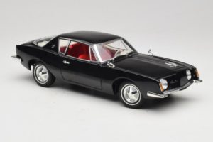Studebaker Avanti Black Signature Models 1:18 STUDEBAKER001 Diecast — photo 6 of 8