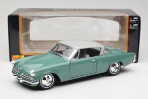 Studebaker Starliner Seafoam Green & Shasta White Maisto 1:18 31651 Diecast — photo 8 of 8