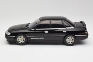 Subaru Legacy RS Black IXO 1:18 18CMC131A Diecast — photo 3 of 6