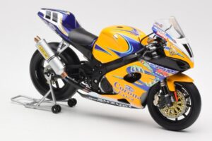 Suzuki GSX-R 1000 Team Alstare Corona Extra T. Corser WSB 2005 Minichamps 1:12 122052211 Diecast — photo 4 of 6
