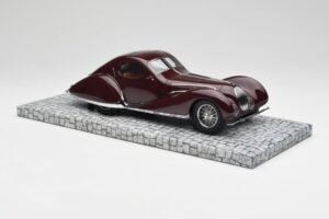Talbot-Lago T150-C-SS Coupe Mullin Museum Minichamps 1:18 107117120 Diecast — photo 4 of 6