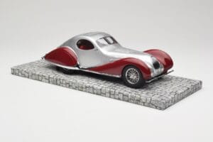 Talbot-Lago T150 C-SS Coupe Silver Red Minichamps 1:18 107117121 Resin — photo 4 of 6