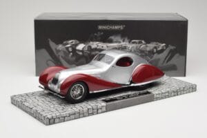 Talbot-Lago T150 C-SS Coupe Silver Red Minichamps 1:18 107117121 Resin — photo 6 of 6